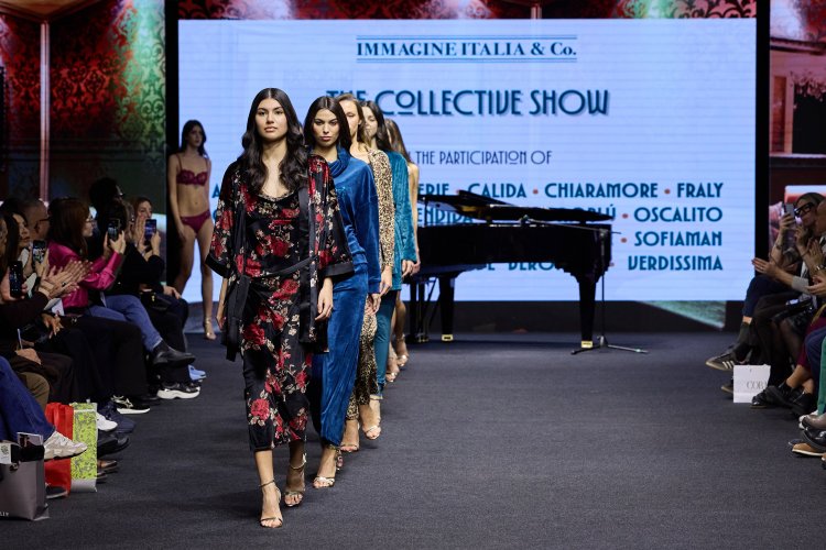 Hidden Boudoir - The Collective Show